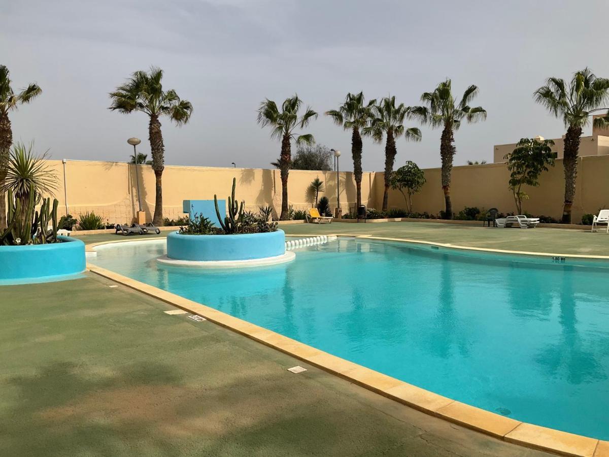 Parque Holandes Surf & Chill Bungalow 69, Quiet Green Oasis With Community Swimmingpool מראה חיצוני תמונה